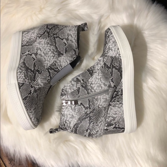 ☀️ PRICE FIRM☀️WEDGE SNEAKERS. - Picture 6 of 11